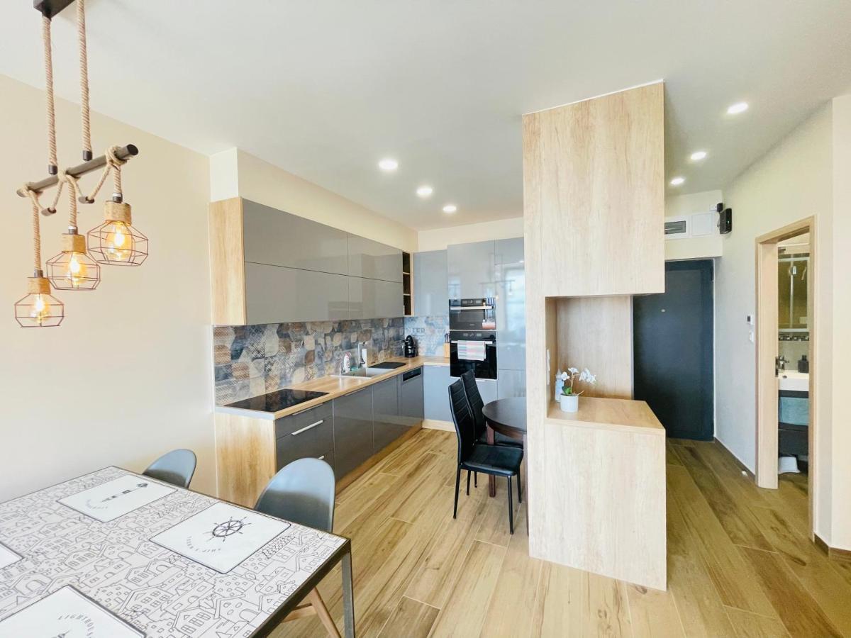 Panorama Deluxe Apartments - Pool & Free Parking Alsoors Exterior photo