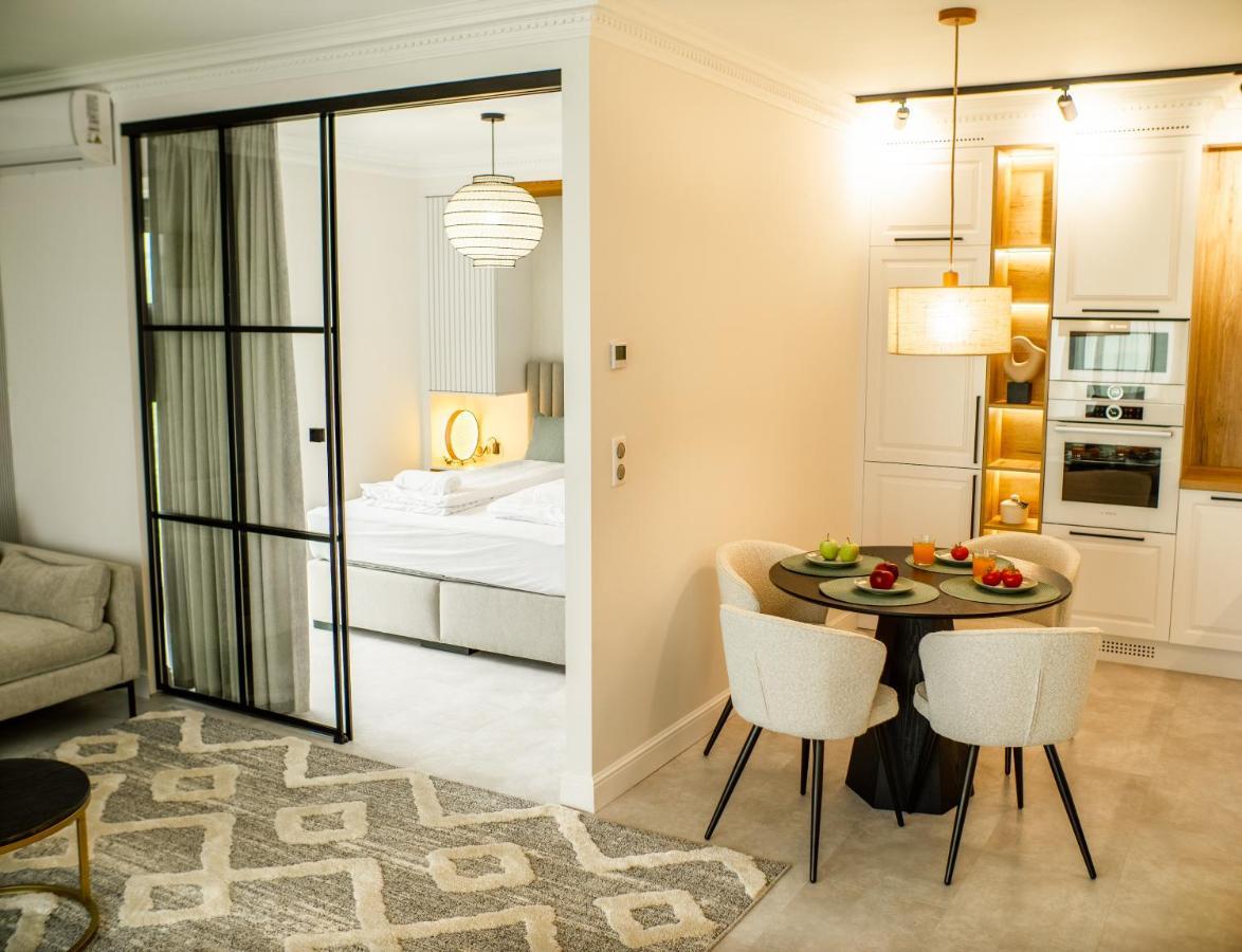 Panorama Deluxe Apartments - Pool & Free Parking Alsoors Exterior photo