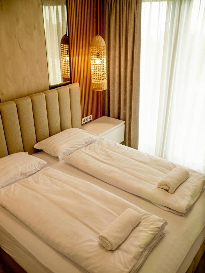 Panorama Deluxe Apartments - Pool & Free Parking Alsoors Exterior photo