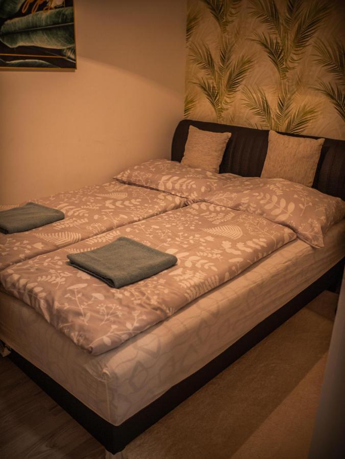 Panorama Deluxe Apartments - Pool & Free Parking Alsoors Exterior photo