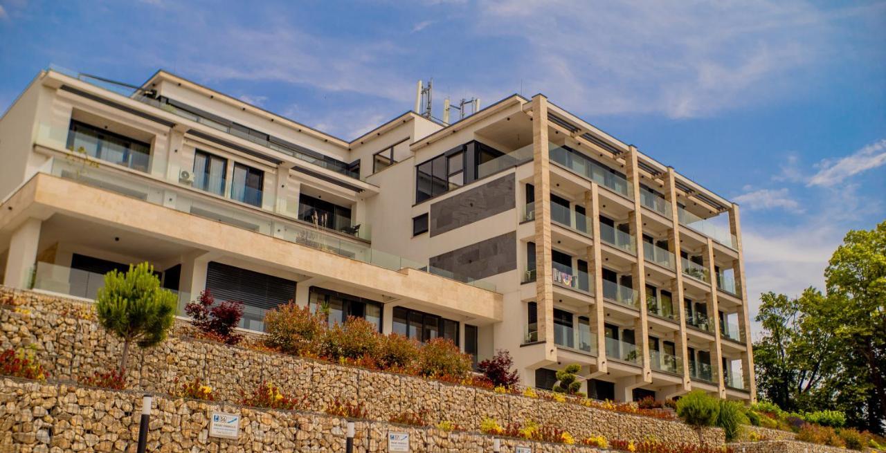 Panorama Deluxe Apartments - Pool & Free Parking Alsoors Exterior photo